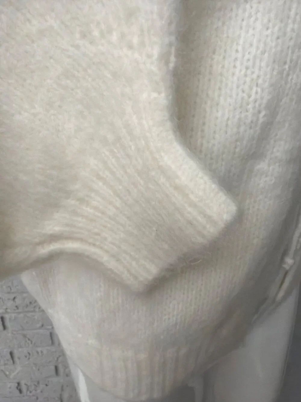 Elan Women’s Ivory Oversized Long Sleeve Tie Front Sweater Size S - Picture 7 of 8